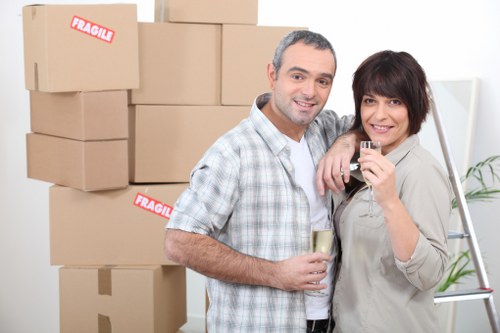 Final response and closure of a complaints case for a moving service
